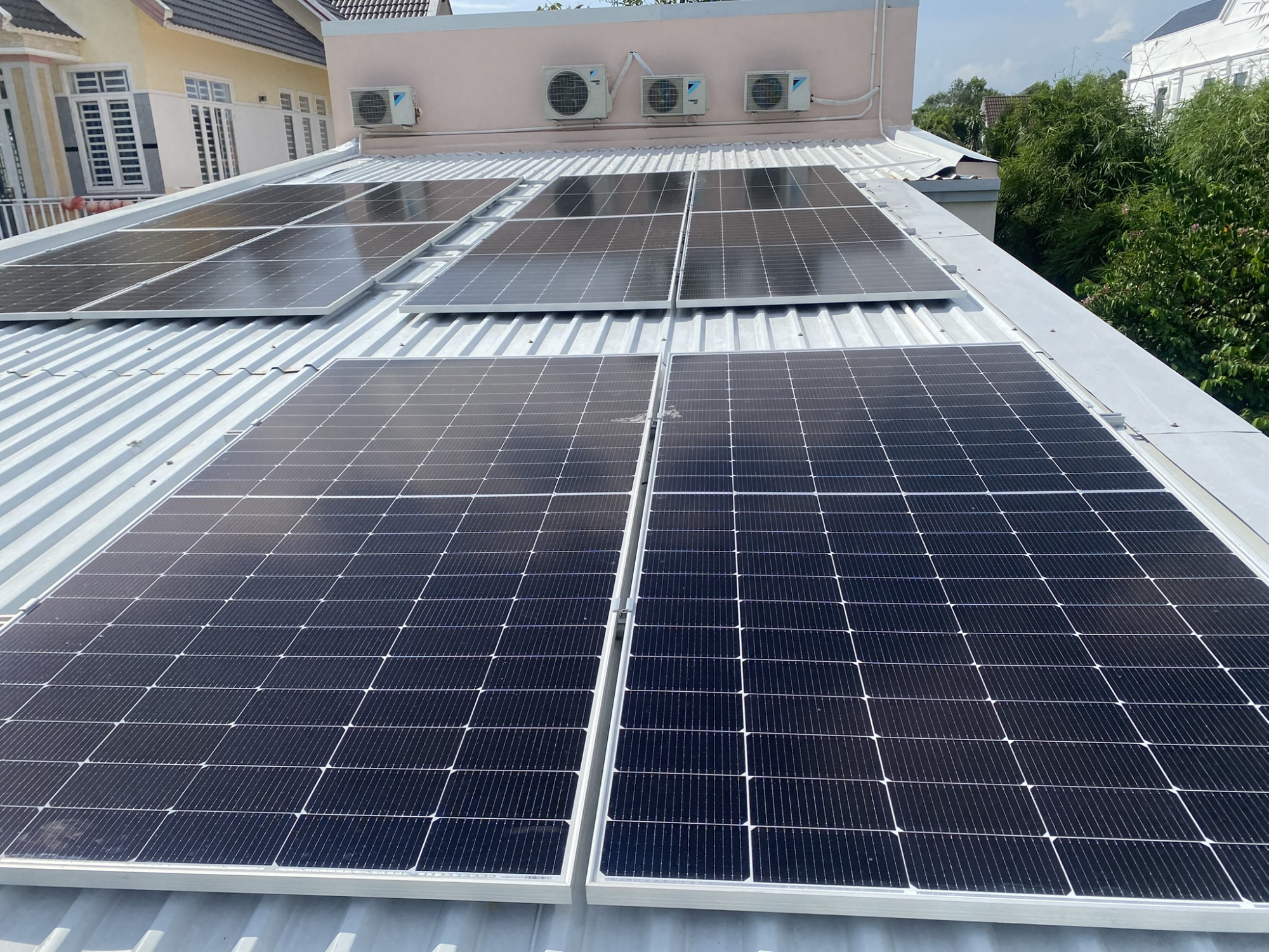 BÌNH THẠNH-BÀN GIAO DỰ ÁN LƯU TRỮ 5kWh -ANH LONG